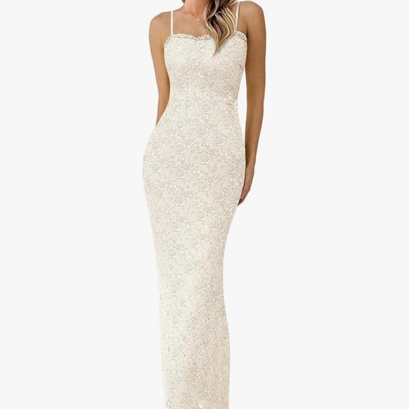 Dresses & Skirts - Off white lace wedding dress super pretty and cute